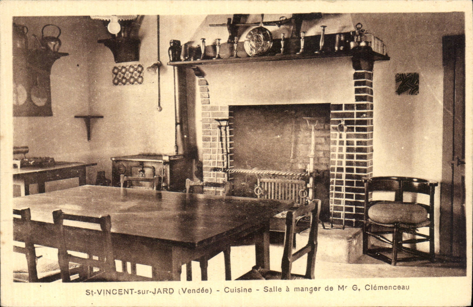 CPA Str Vincent von Jard das Bretterbude von Clemenceau kocht schones Essat Esszimmer