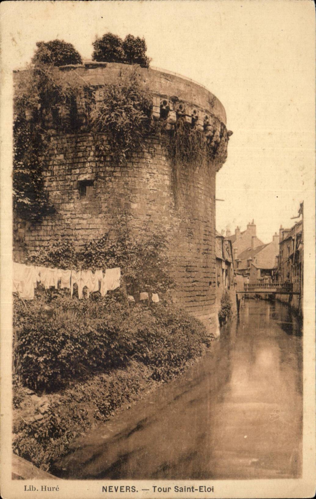 CPA Nevers Saint Eloi Umdrehung