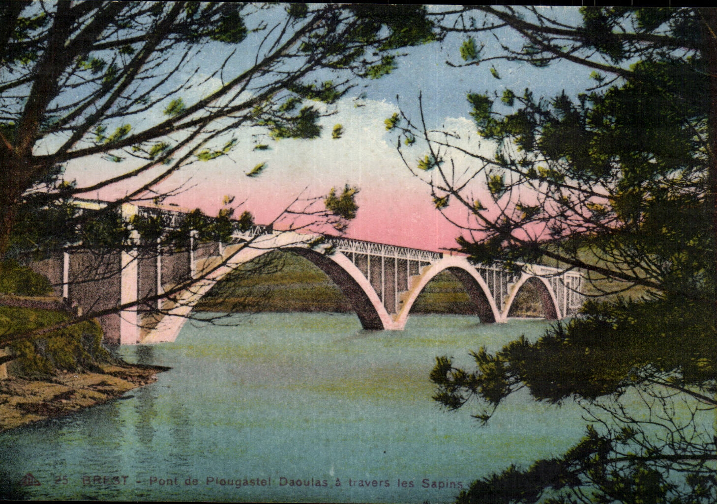 CPA Brest Pont de Plougastel Daoulas a travers les pins