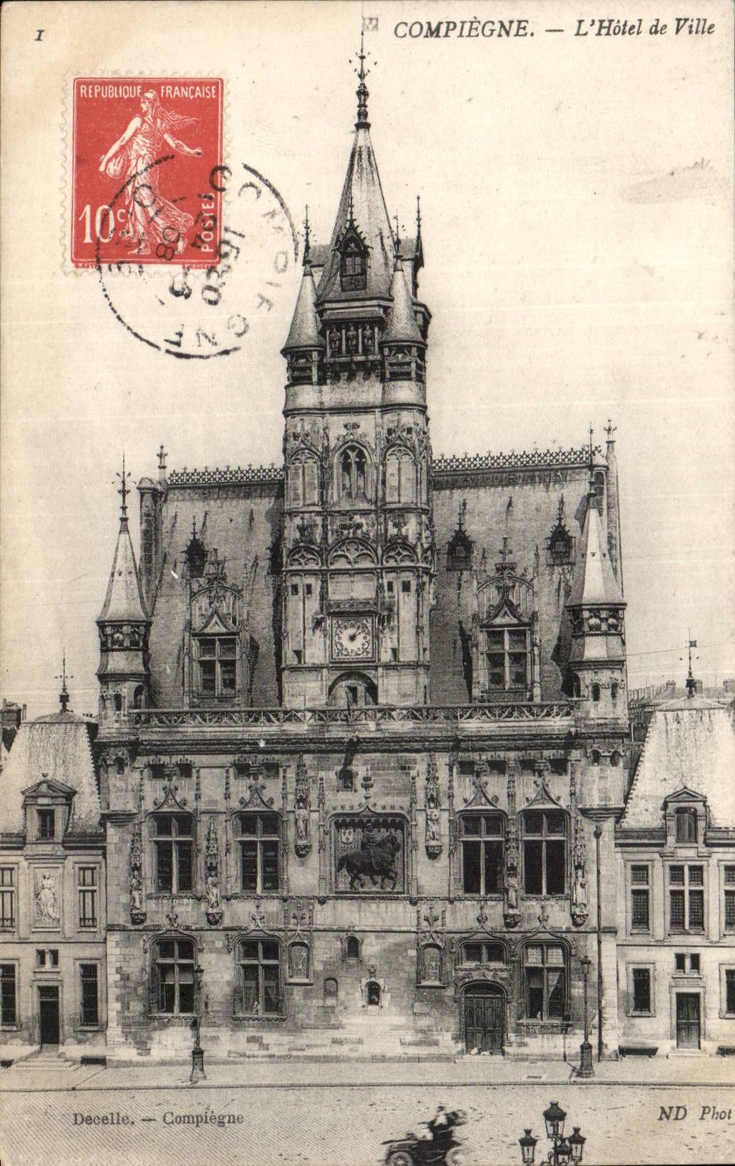 CPA Compiegne Rathaus