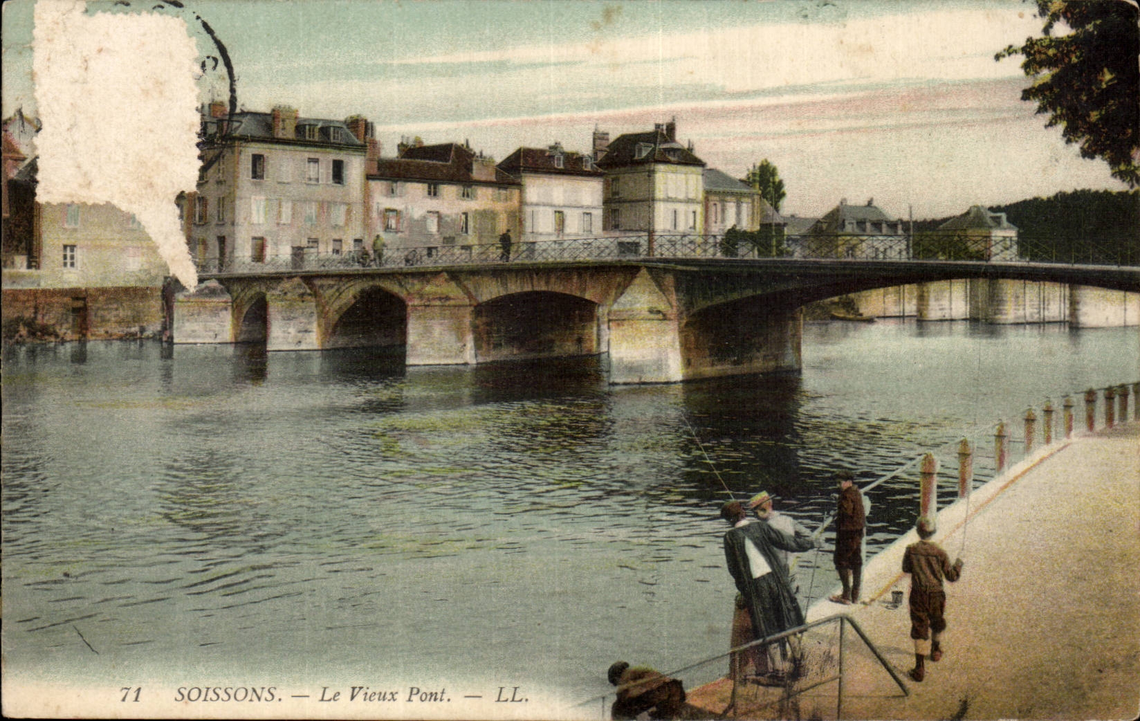 CPA Soissons the old bridge Sinners