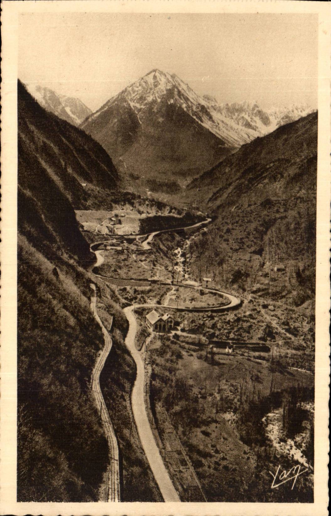 The Pyrenees CPA Route of Pierrefitte has Cauterets the Snail and Peguere