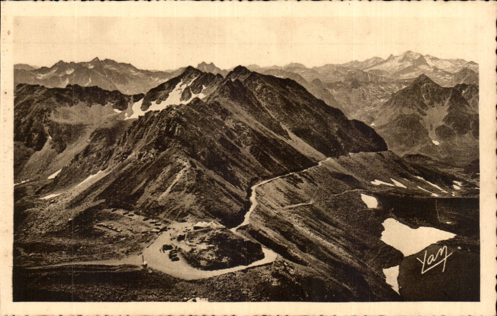 Die Strasse Pyrenees-CPA von Tourmalet zur Spitze des Sudhotelhandels von Sencours und von See Oncet