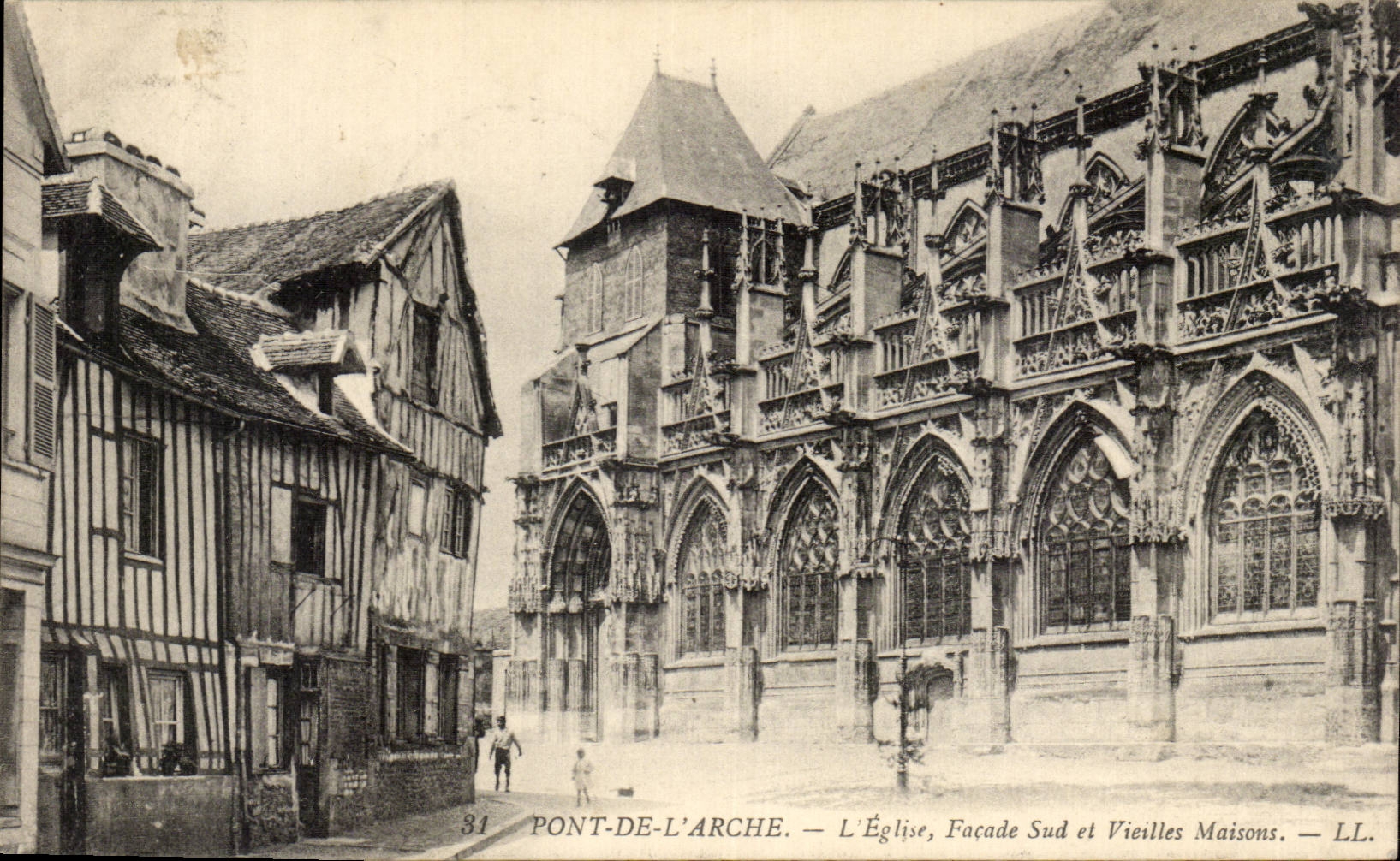 CPA Bridge of the Arch the church Southern Frontage and Old houses