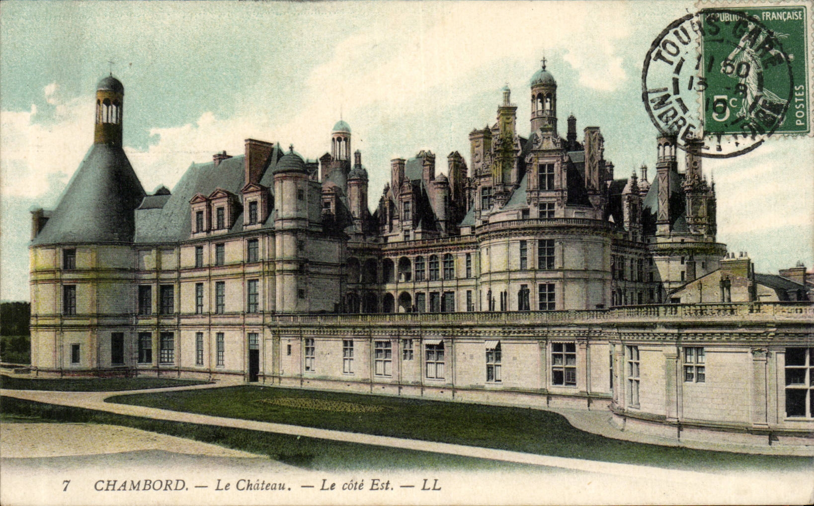 CPA Chambord Le chateau Le cote Est