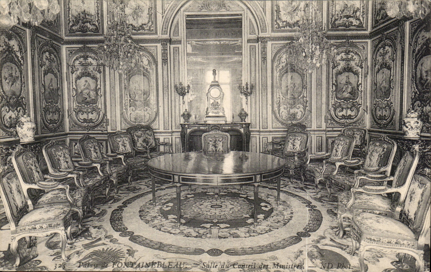 CPA Palate of Fontainebleau Room of the Council of Ministers