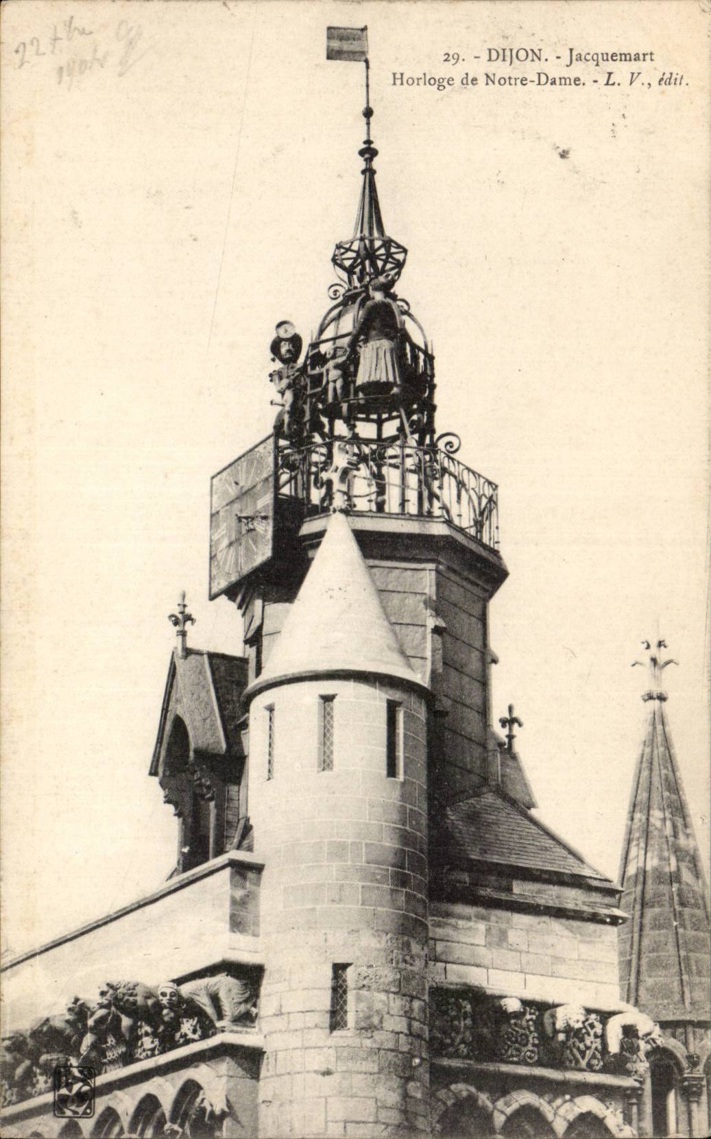 CPA Dijon Jacquemart Clock of Notre Dame