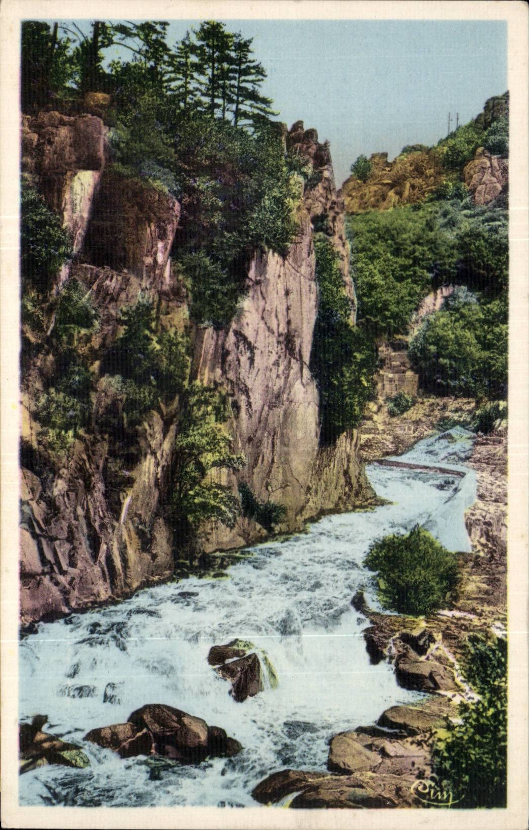 CPA Excursions in Correze Of the imposing rocks an impetuous torrent