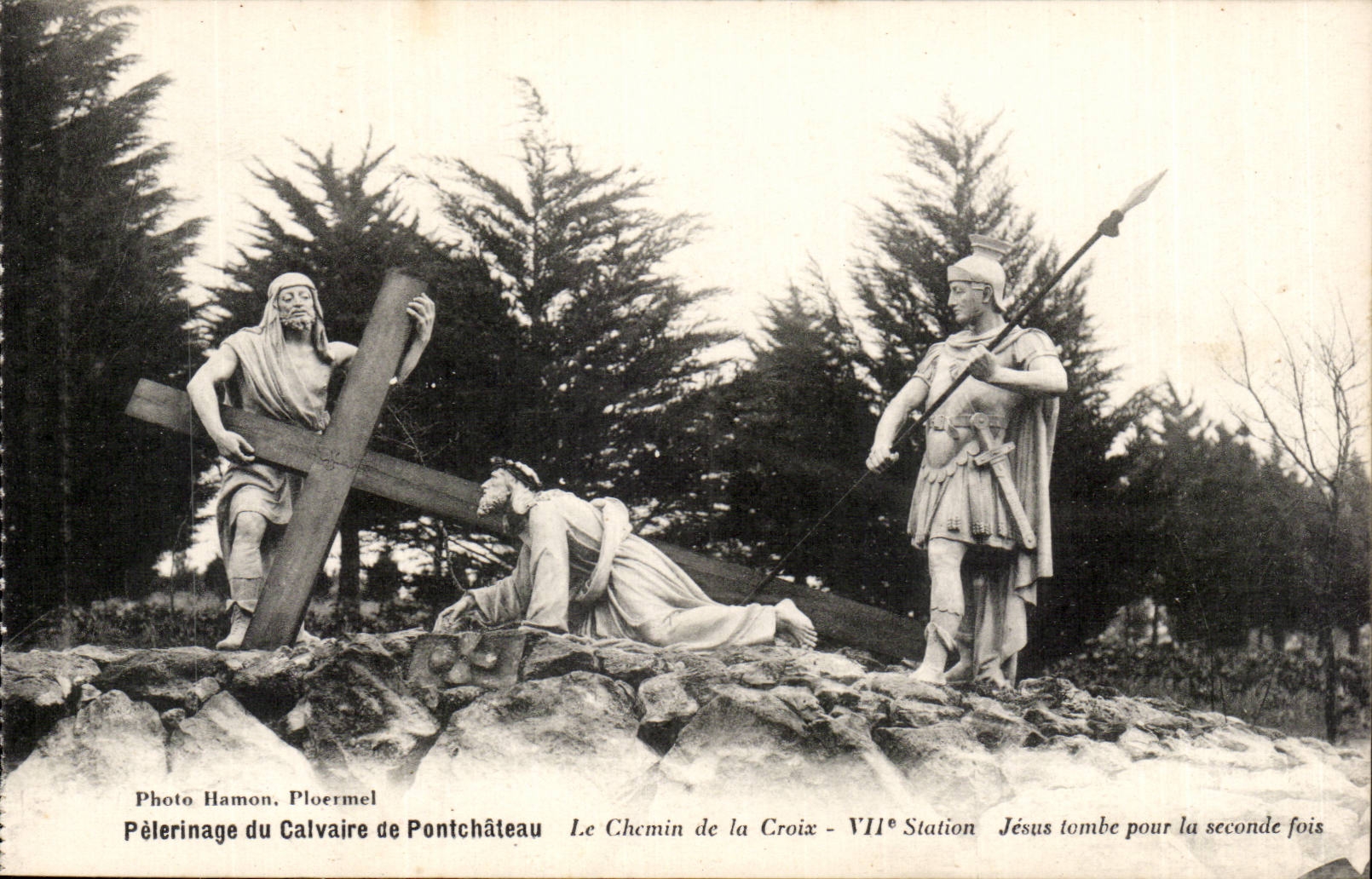 CPA Pelerinage of the martyrdom of Pontchateau the way of Jesus cross fall for the second time