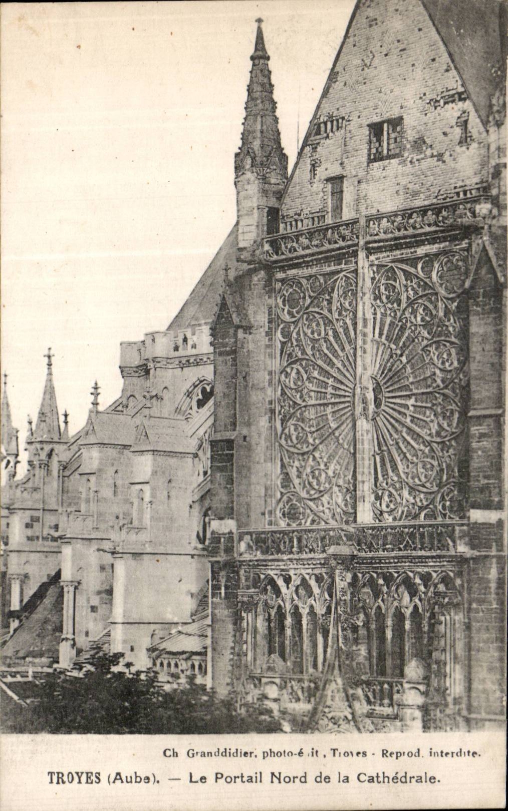CPA Troyes the northern gate of the cathedral