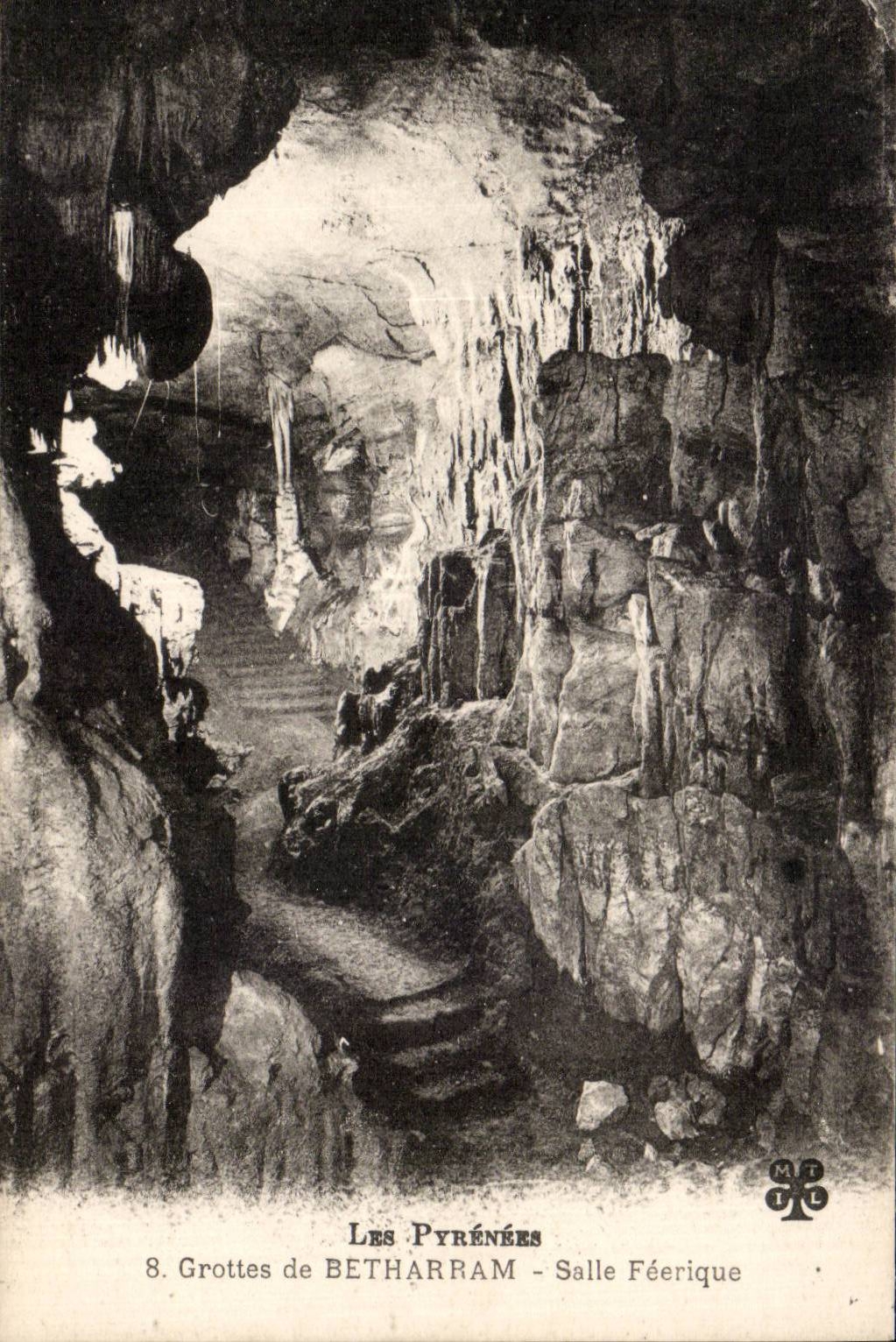 CPA Caves of fairy-like Betharram Room