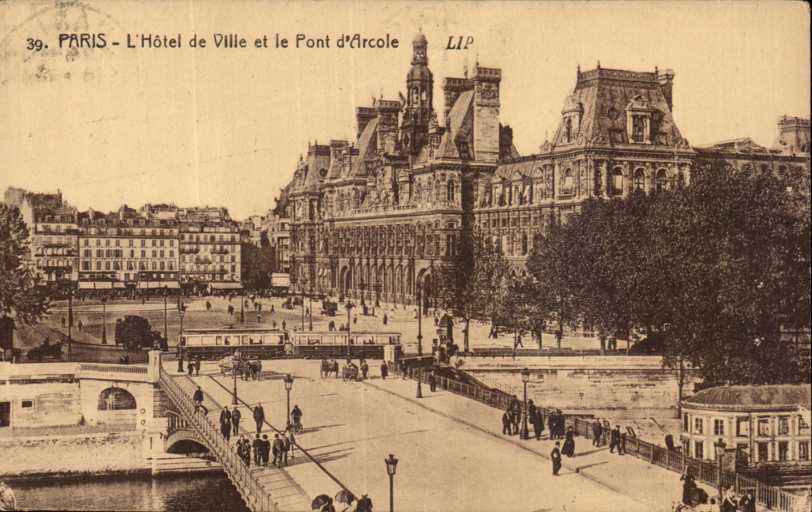 CPA Paris L'hotel de ville et le pont d'Arcole