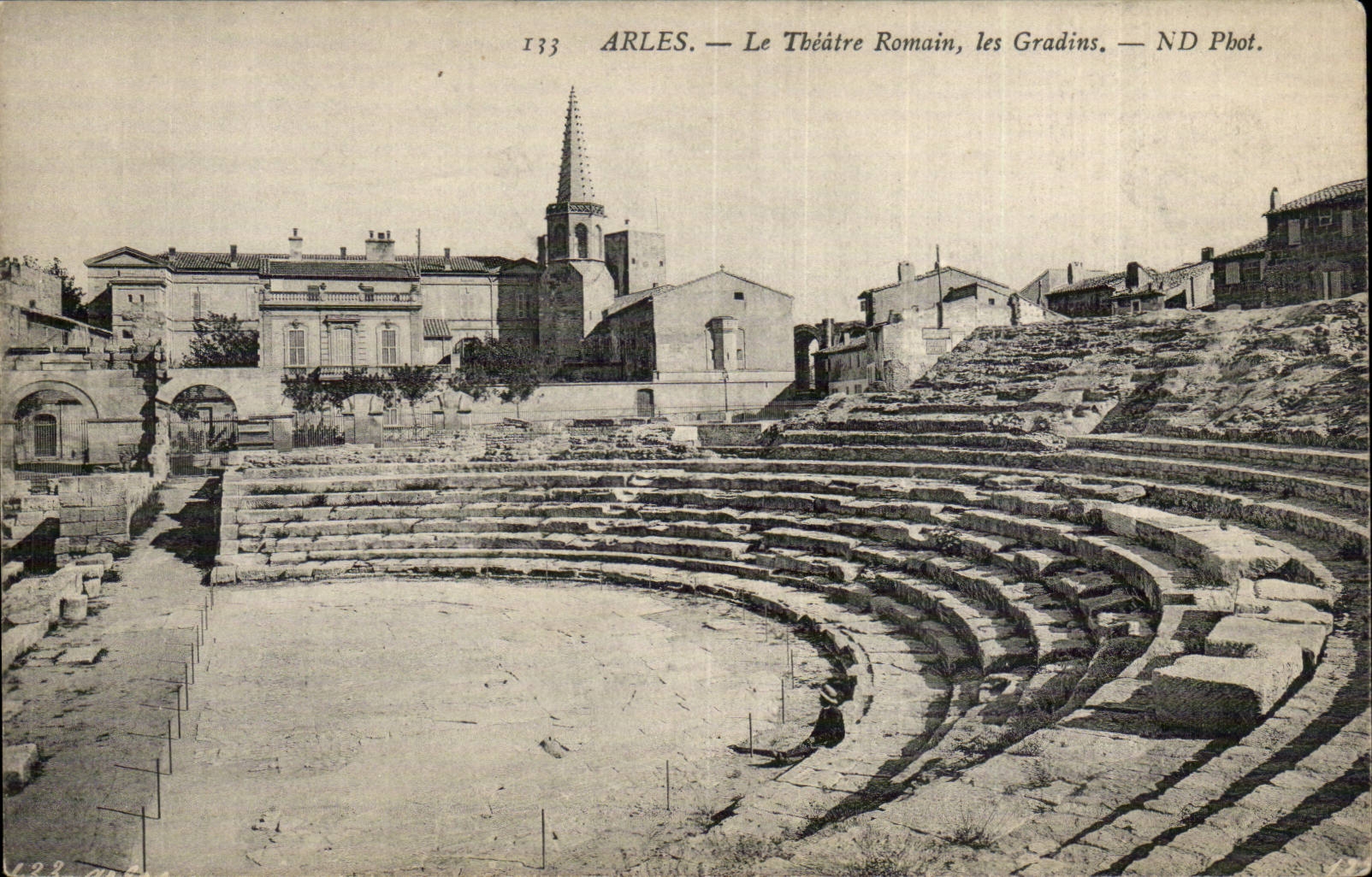 Arles CPA the Roman theater Steps