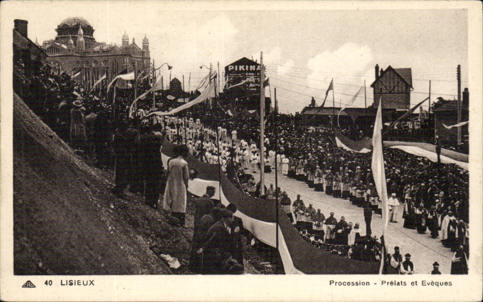 Lisieux CPA Prozession Pralate und Bishops