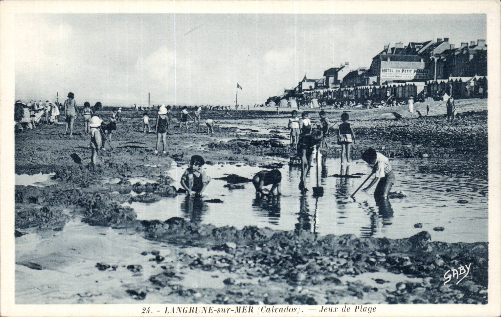 Langrune on Sea CPA Plays of beach