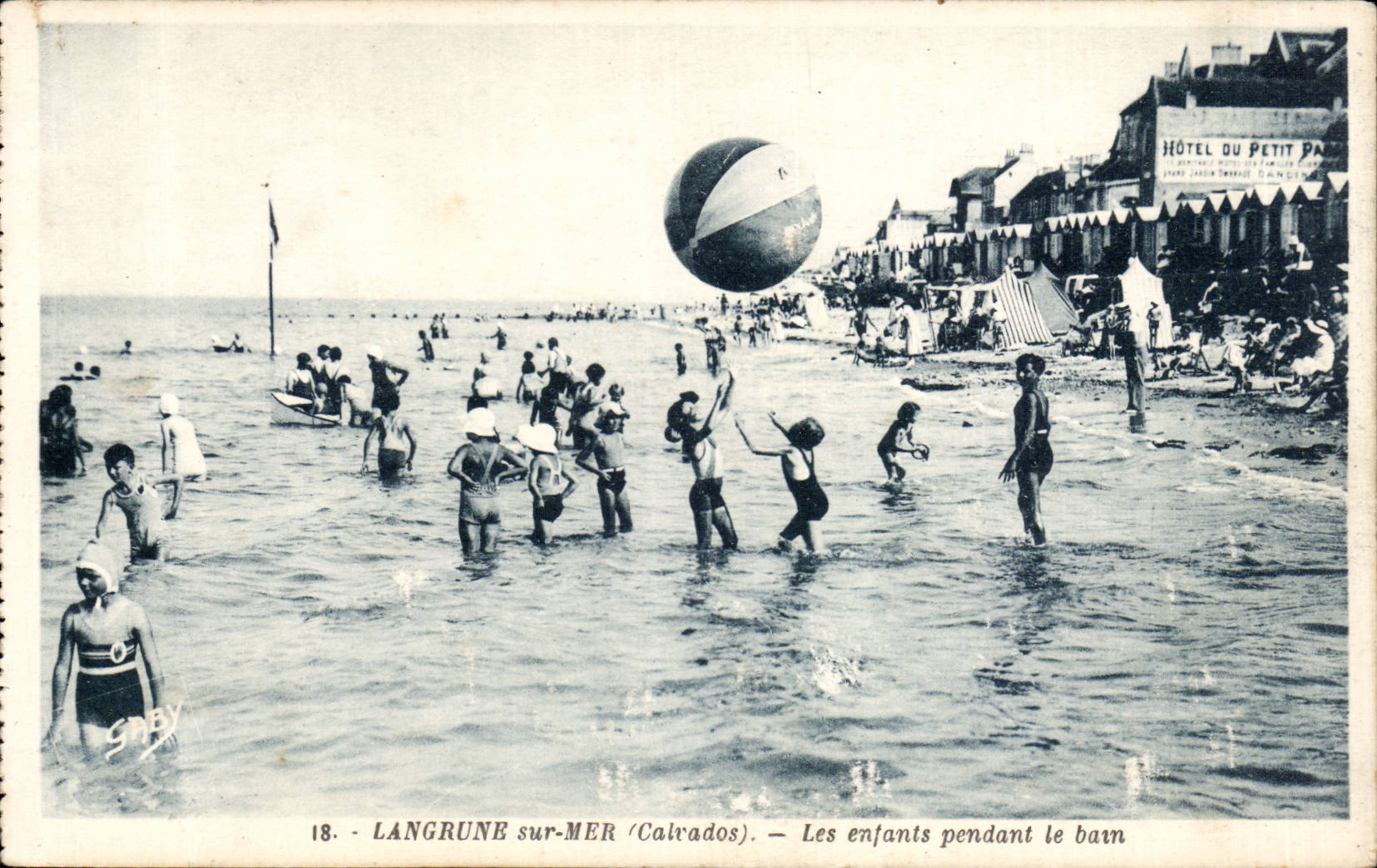 Langrune on Sea CPA children during the bath
