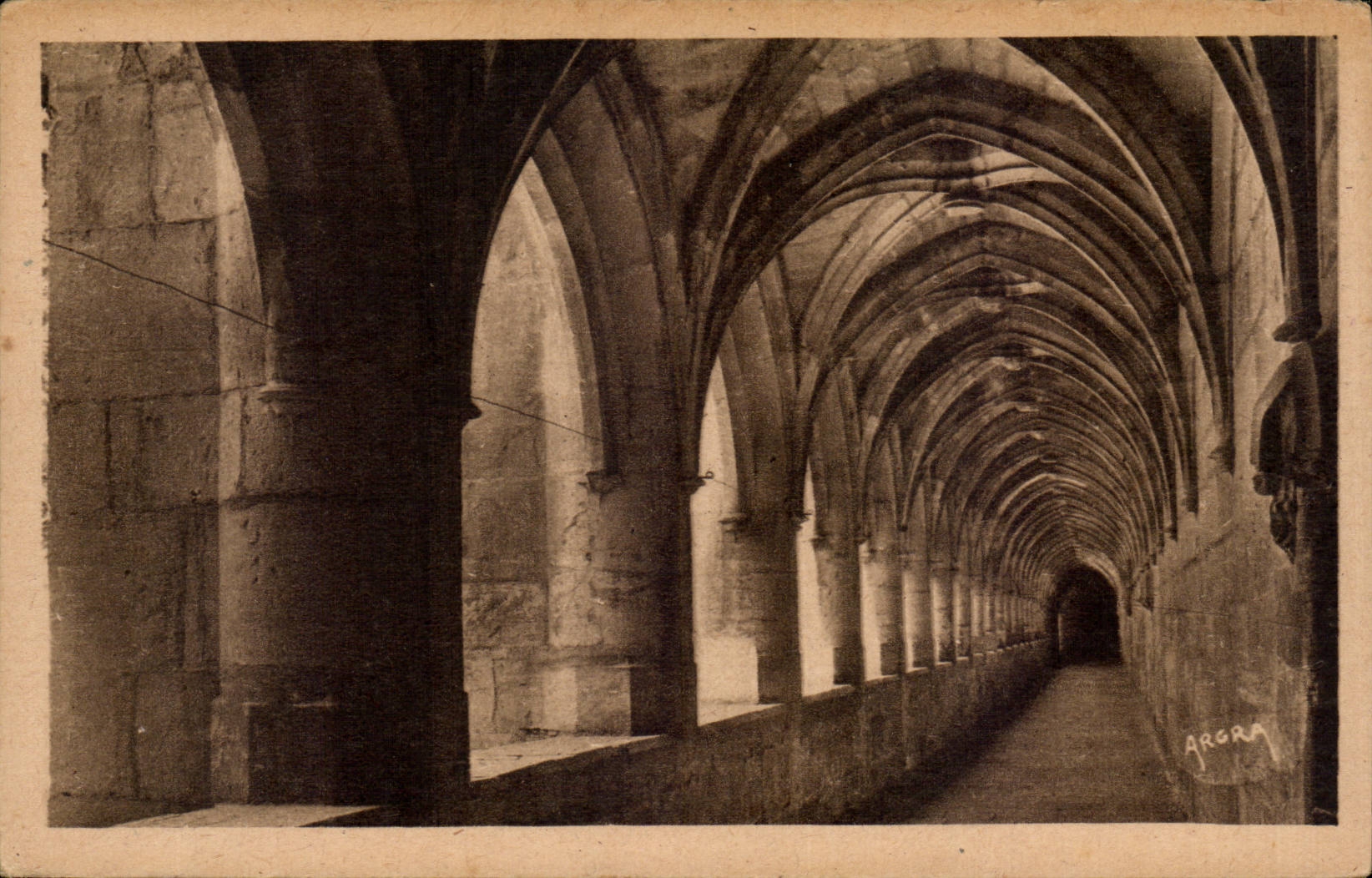 Villefranche de Rouergue CPA Chartreuse the large cloister