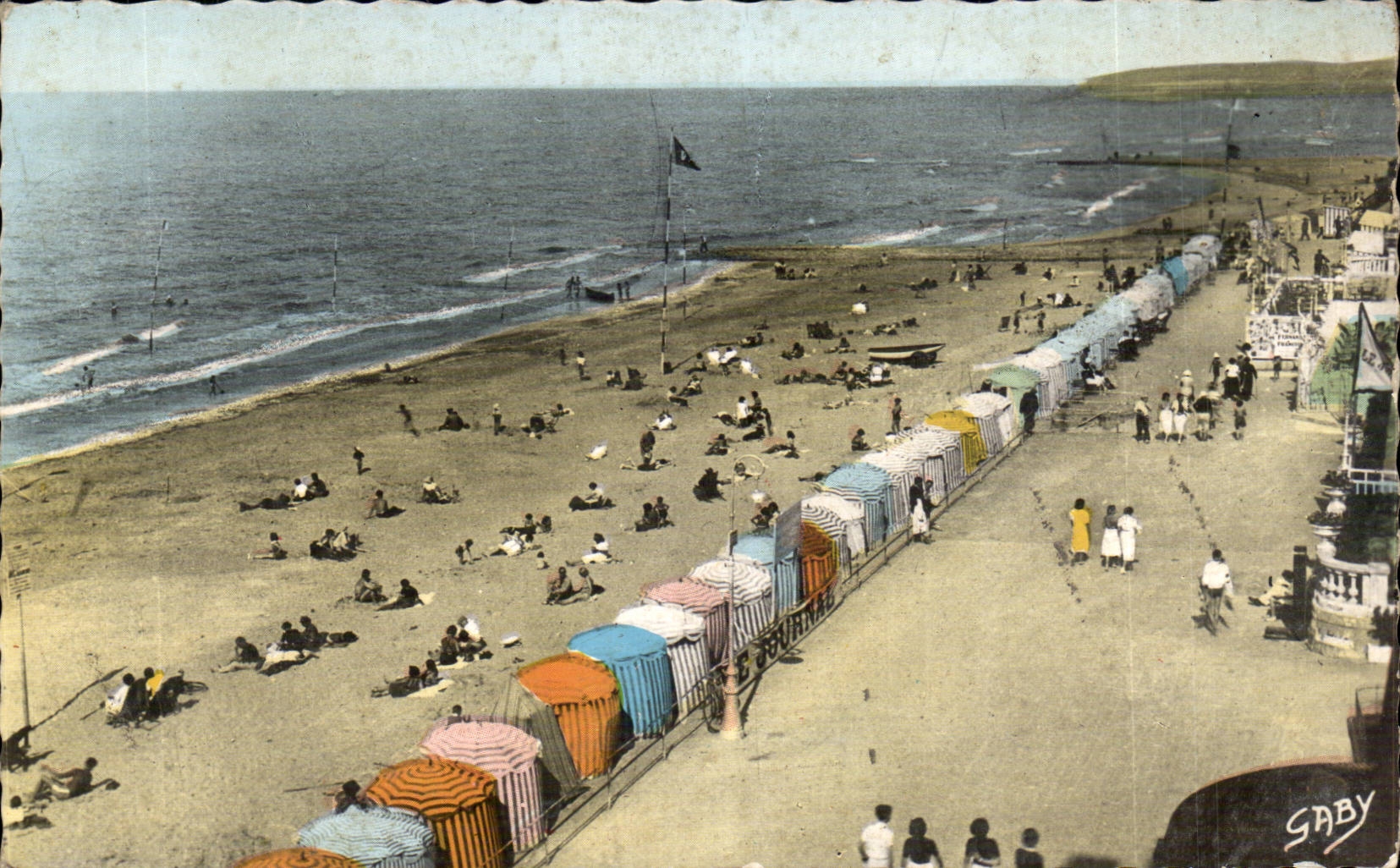 CPA Houlgate the beach as the crow flies