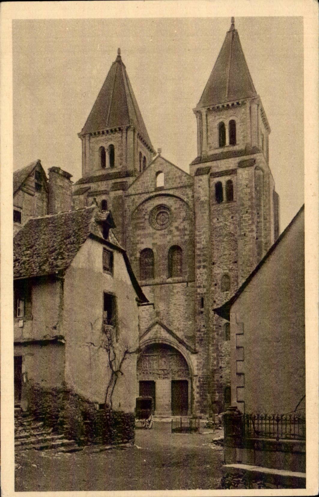 CPA Conches the frontage