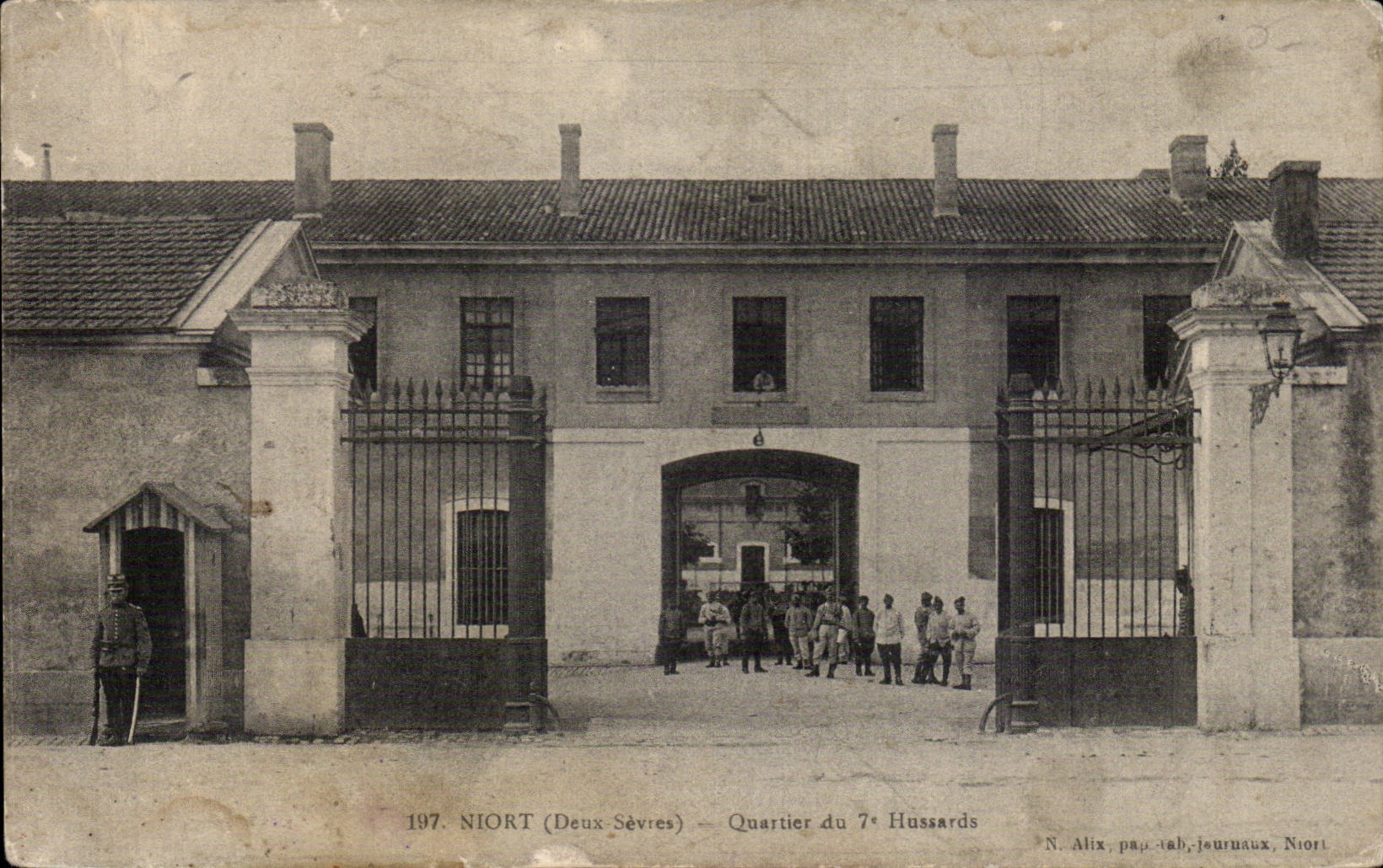 CPA Niort District of 7th Hussards Militaria