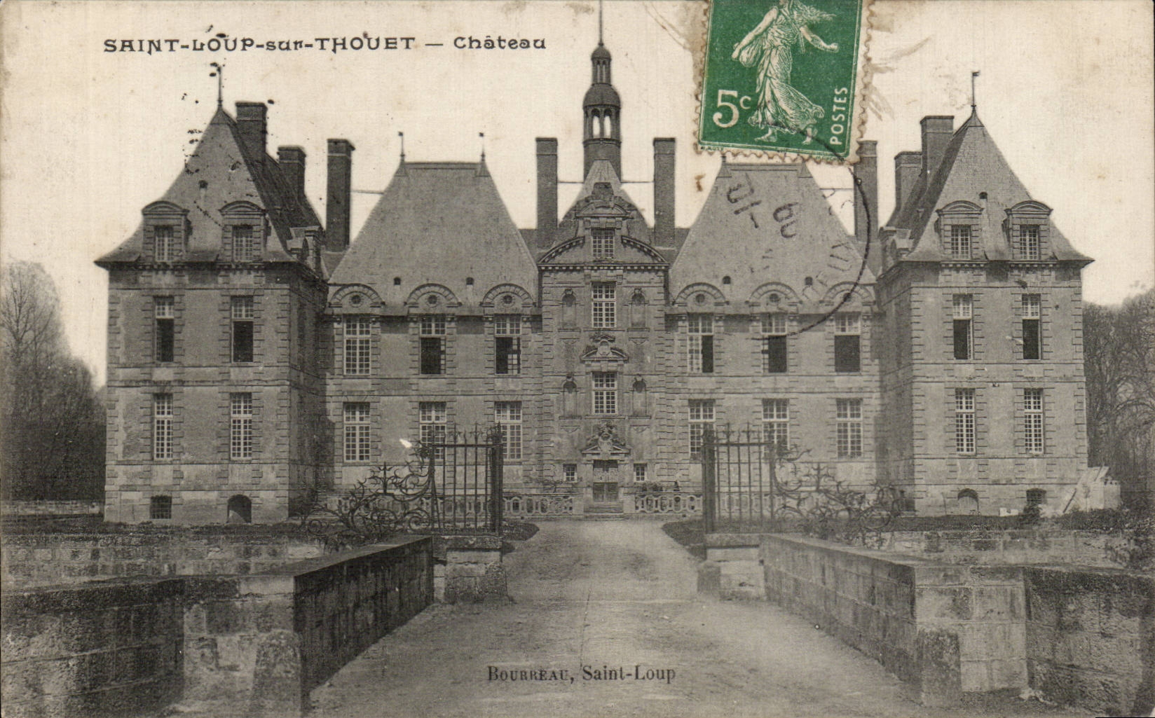 CPA Saint Wolf auf Thouet Schloss