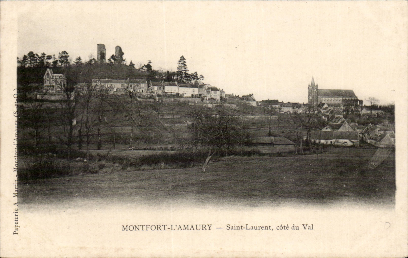 CPA Montfort Amaury Saint Laurent Dimensions Valley