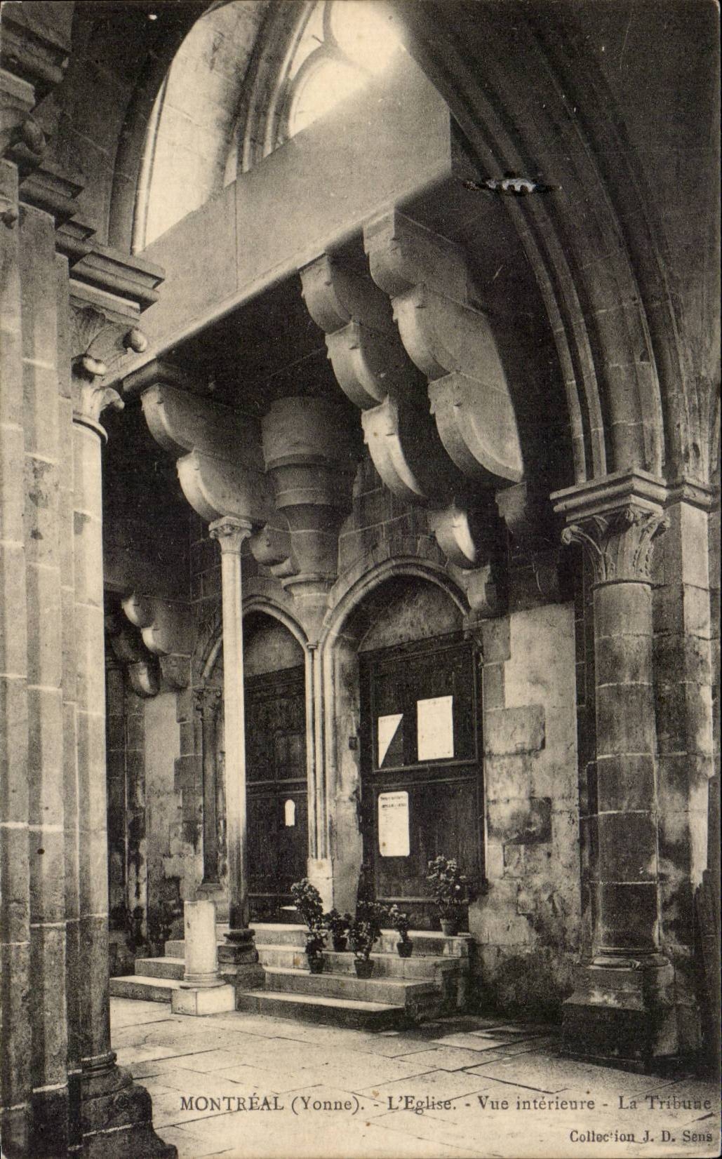 CPA Montreal the church Seen interior