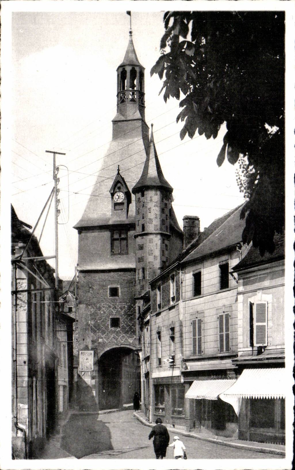 CPSM Saint Fargeau the belfry