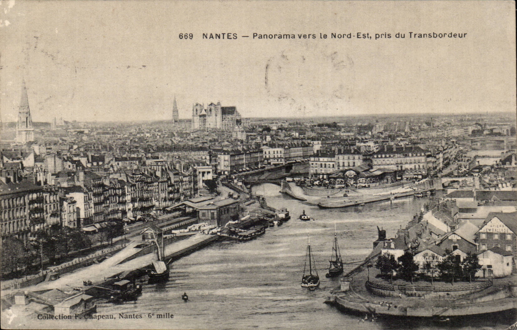 CPA Nantes Panorama towards North is taken transporter