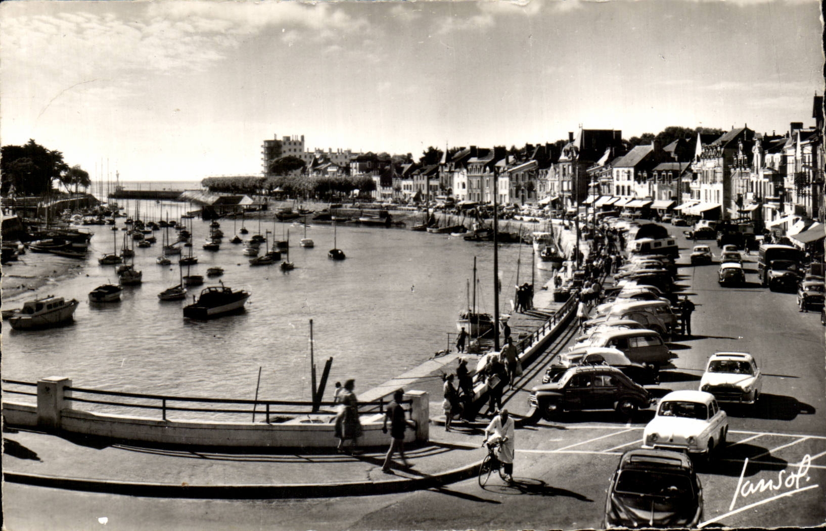 CPSM the port of Baule and Pouliguen