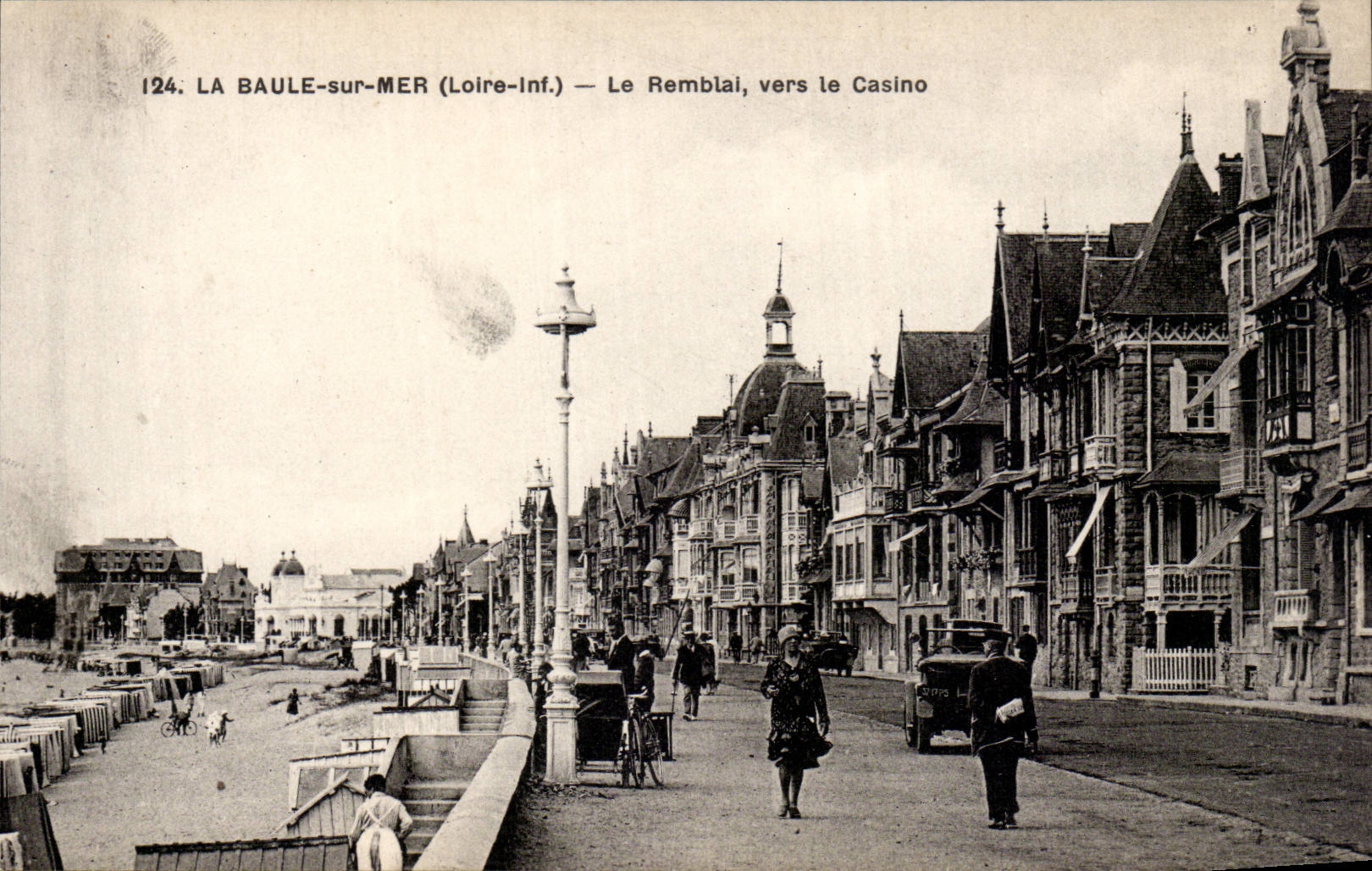CPSM La Baule on Sea the embankment towards the casino