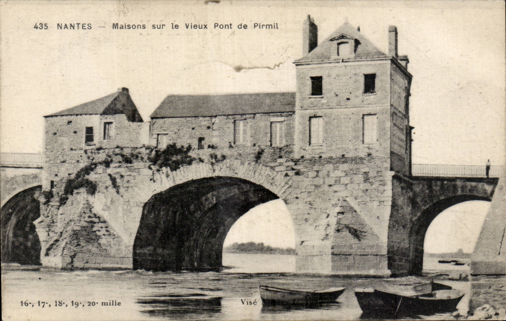 Nantes CPA Houses on the old bridge of Pirmil