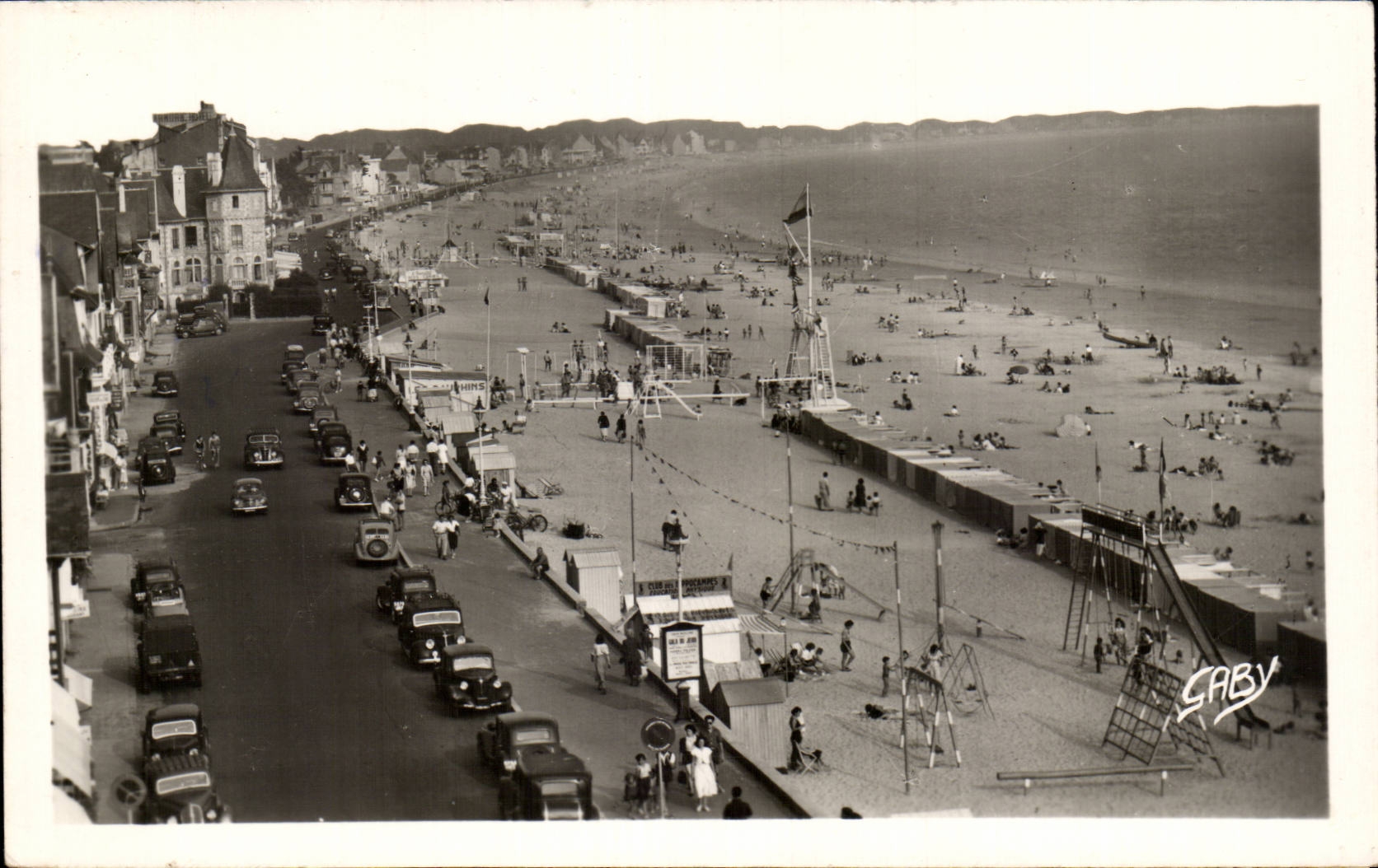 CPA La Baule the beach
