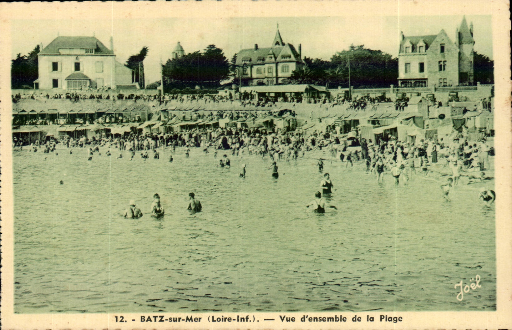 CPA Batz on Overall picture sea of the beach