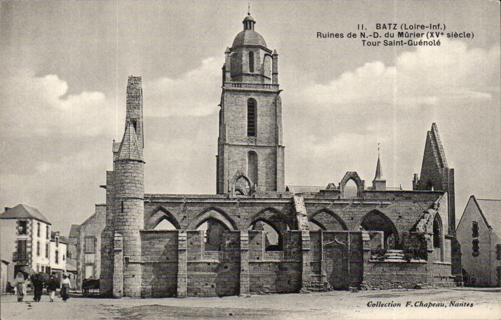 CPA Batz on sea Ruins of ND of the Mulberry tree Turn Saint Guenole