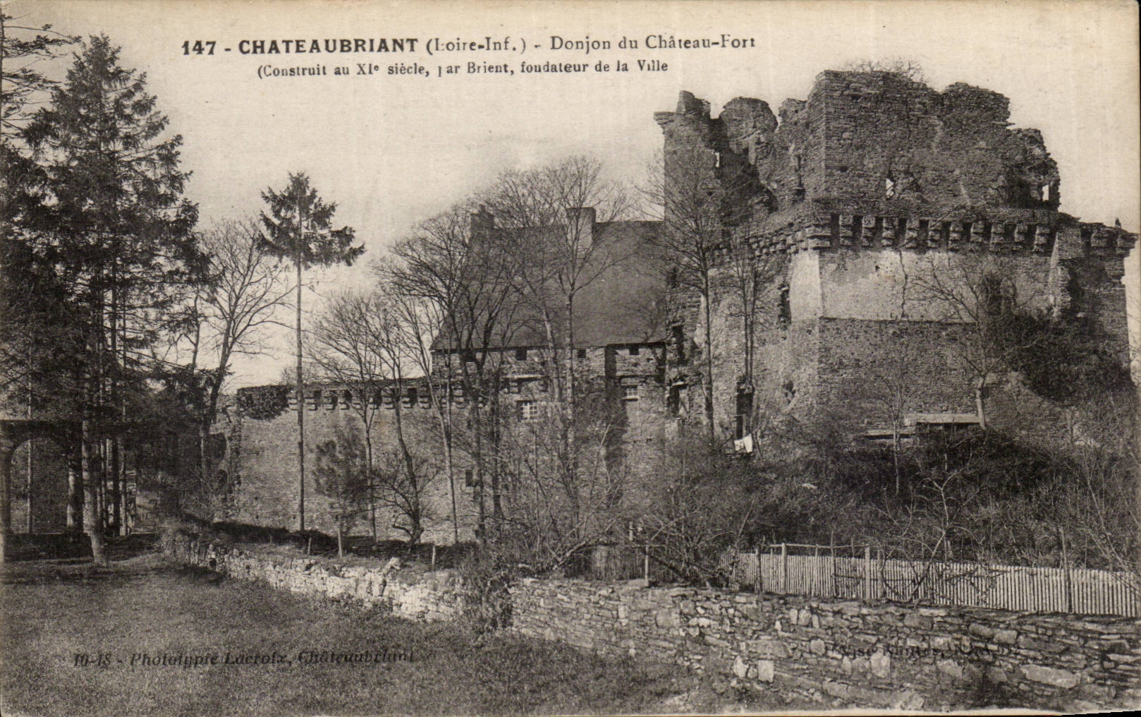 Chateaubriant CPA Keep of the strong castle