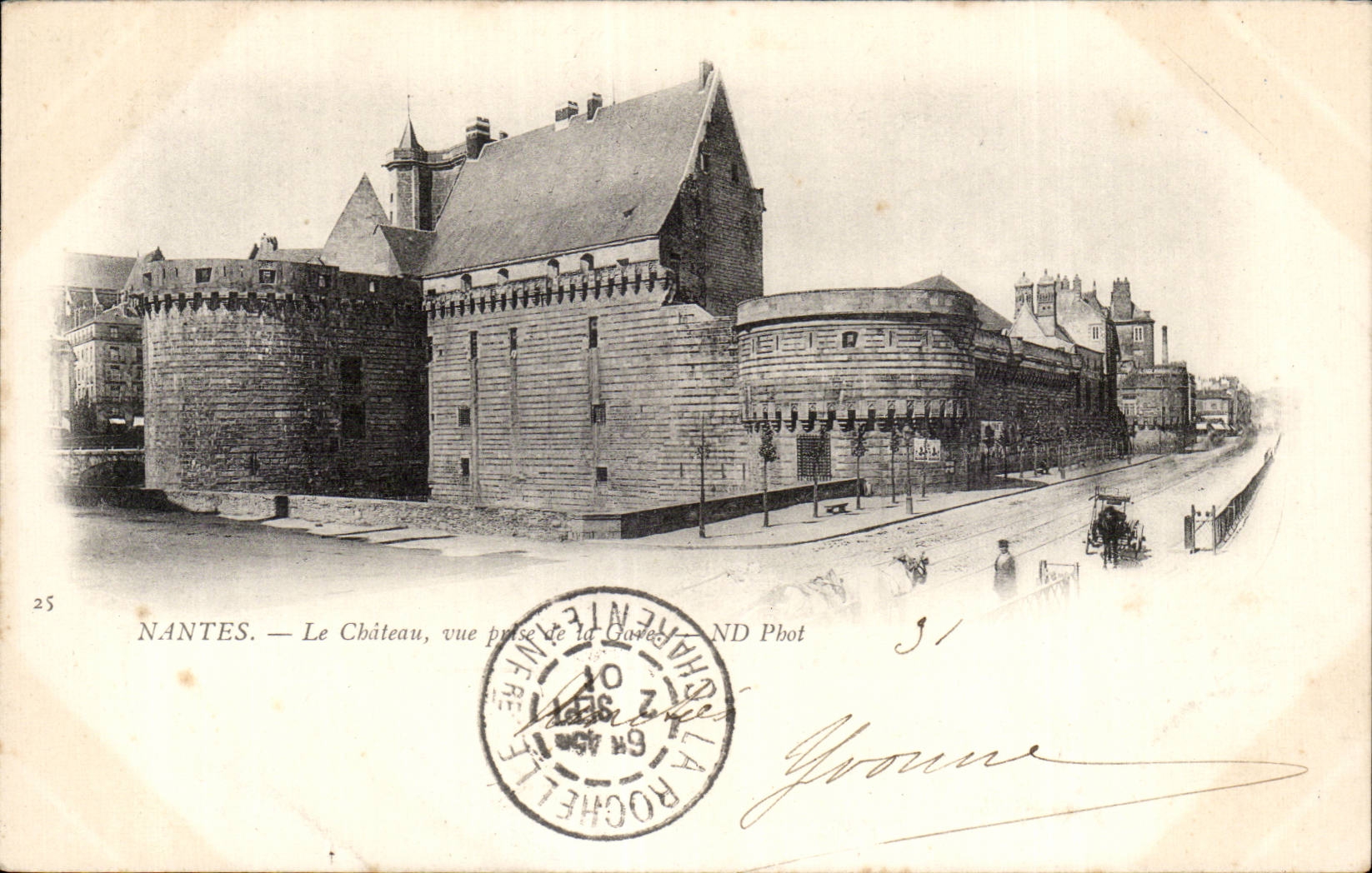 CPA Nantes the castle seen from of the station