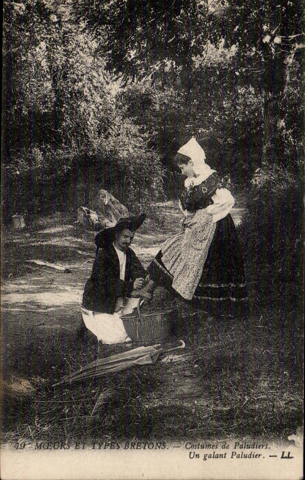 Breton CPA Manners and types Costumes of Paludiers a gallant paludier folklore