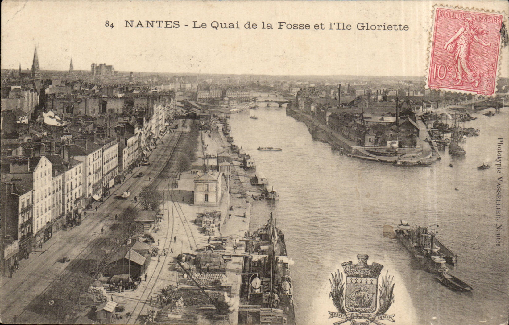 CPA Nantes the quay of the pit and the island Gloriette
