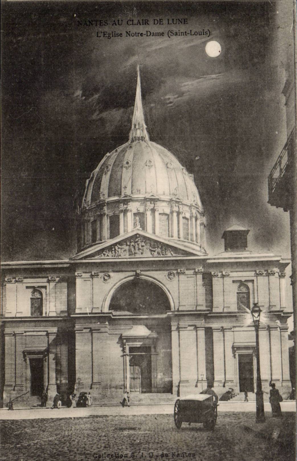 CPA Nantes with the moonlight Church Notre Dame Saint Louis