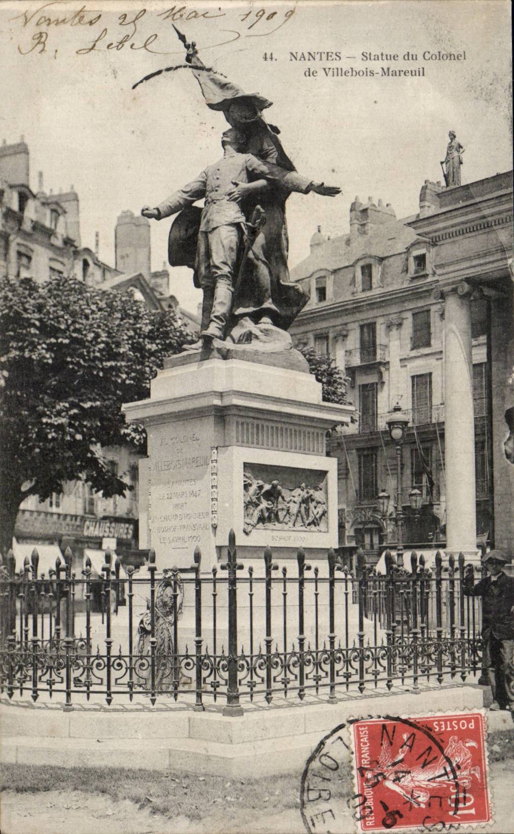CPA Nantes Statue of colonel de Villebois Mareuil