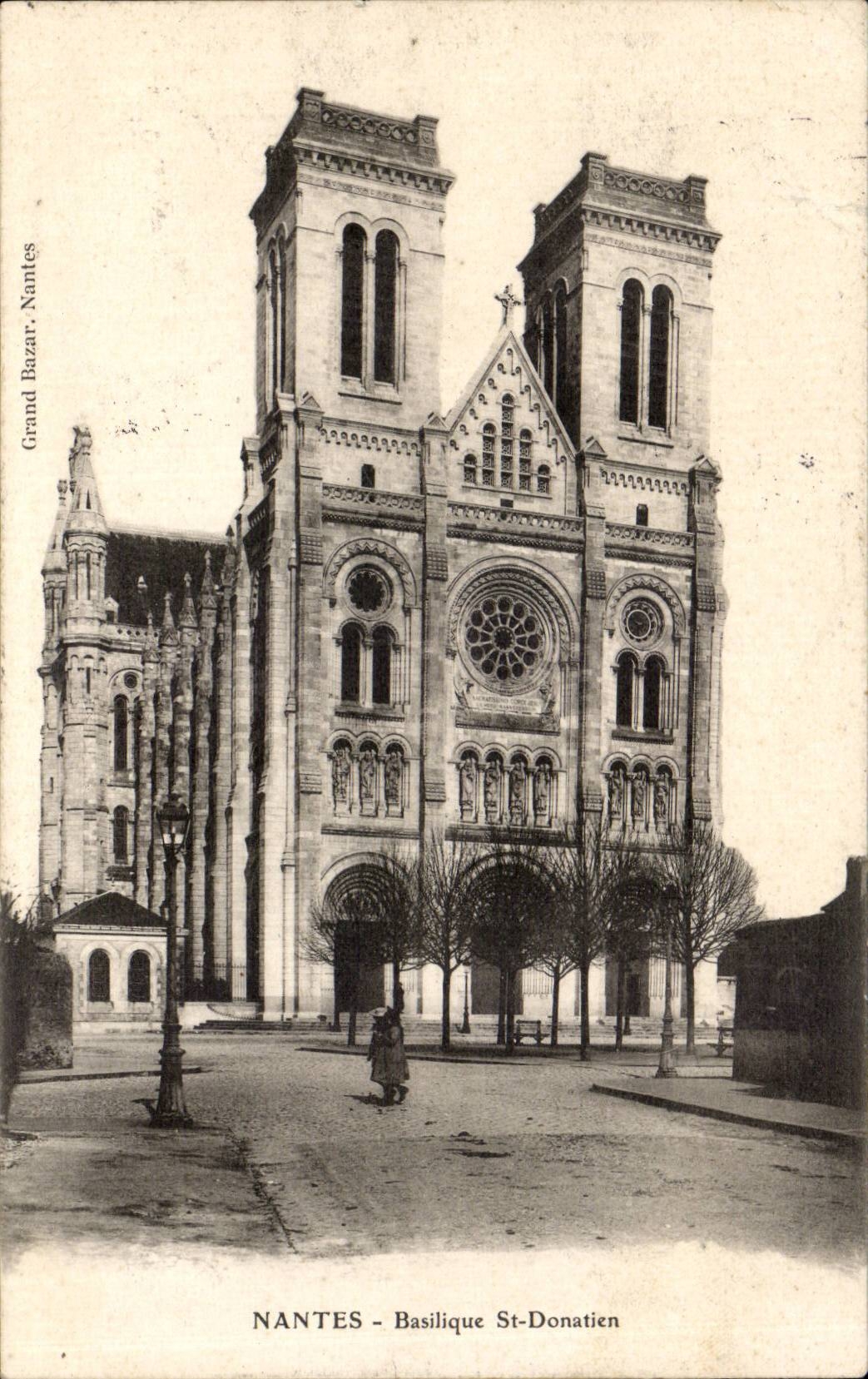 CPA Nantes Basilica St donatien