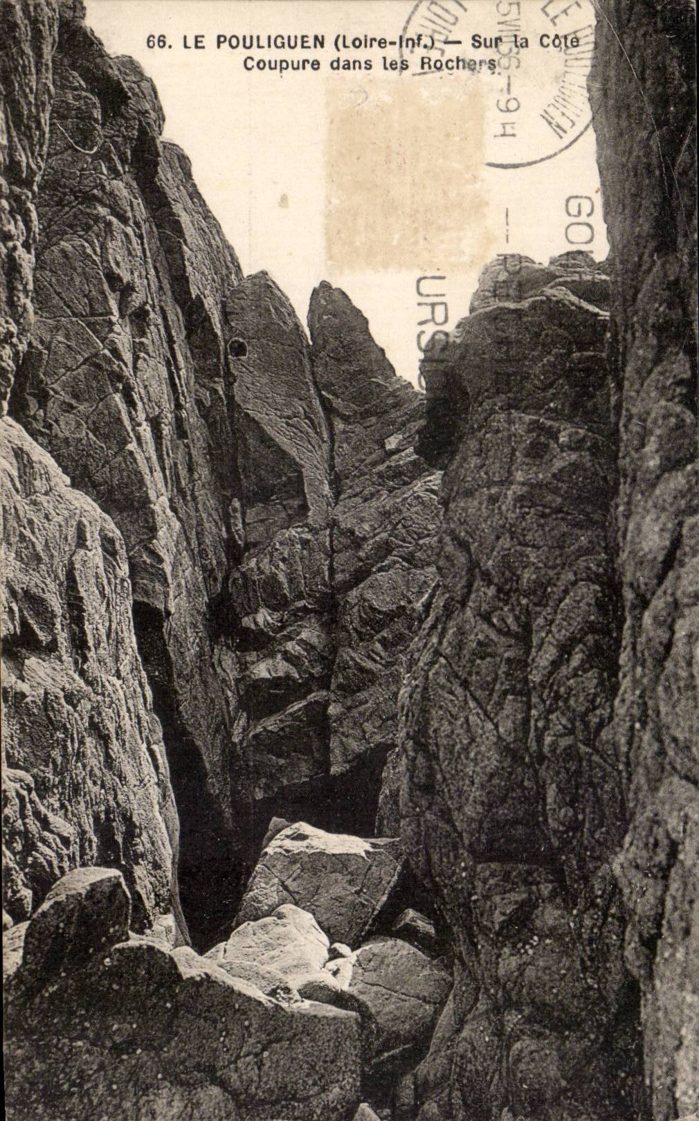 CPA Pouliguen On the dimension Cut in the rocks