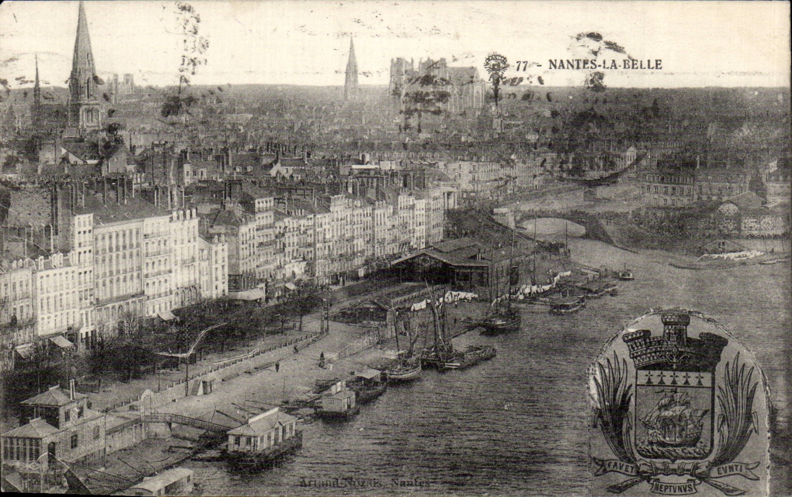 CPA Nantes Beautiful the port Armorial bearings