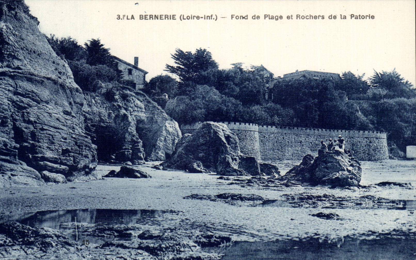 Bernerie CPA Fund of beach and rocks of Patorie