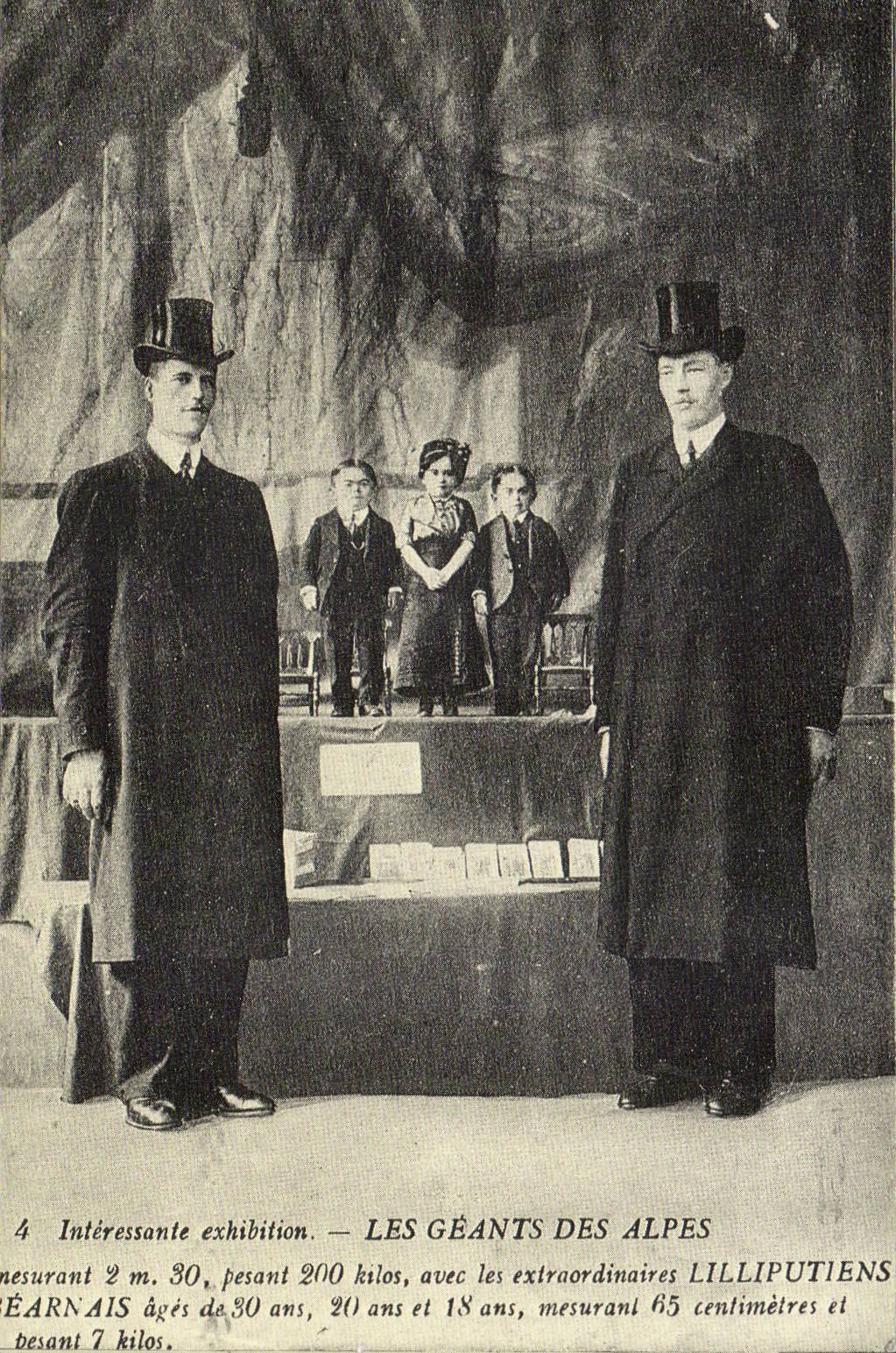 Interesting REPRODUCTION exhibition giants of the Alps Lilliputians Folklore