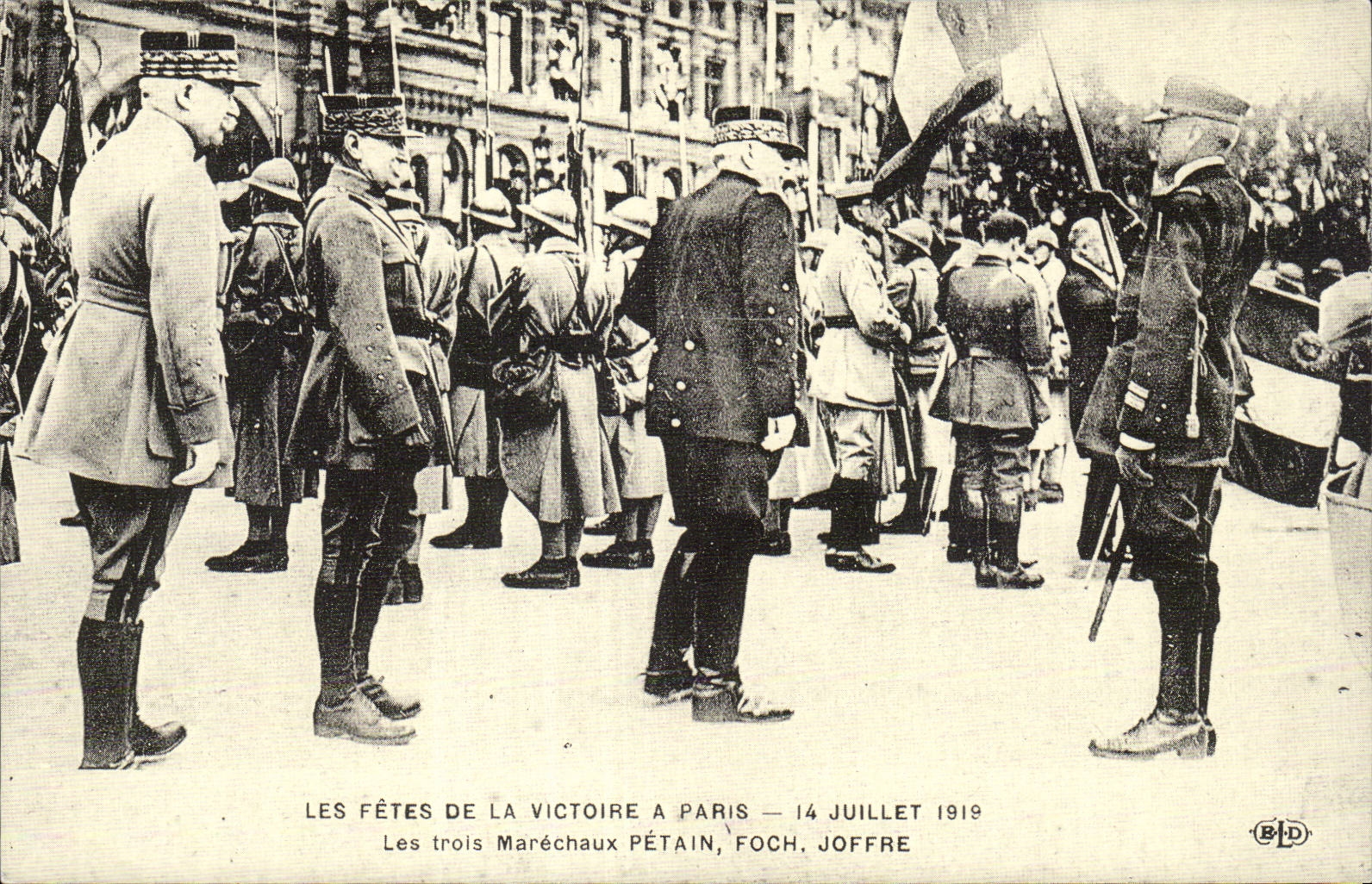 REPRODUCTION the festivals of the Victoire has Paris July 14th 1919 the three Marshals Petain Foch Joffre Militaria