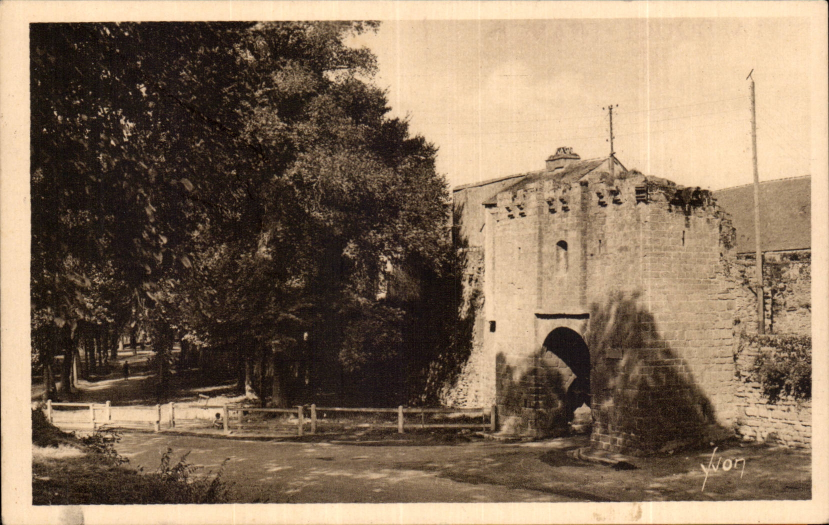CPA Guerande the door Covers and the Email