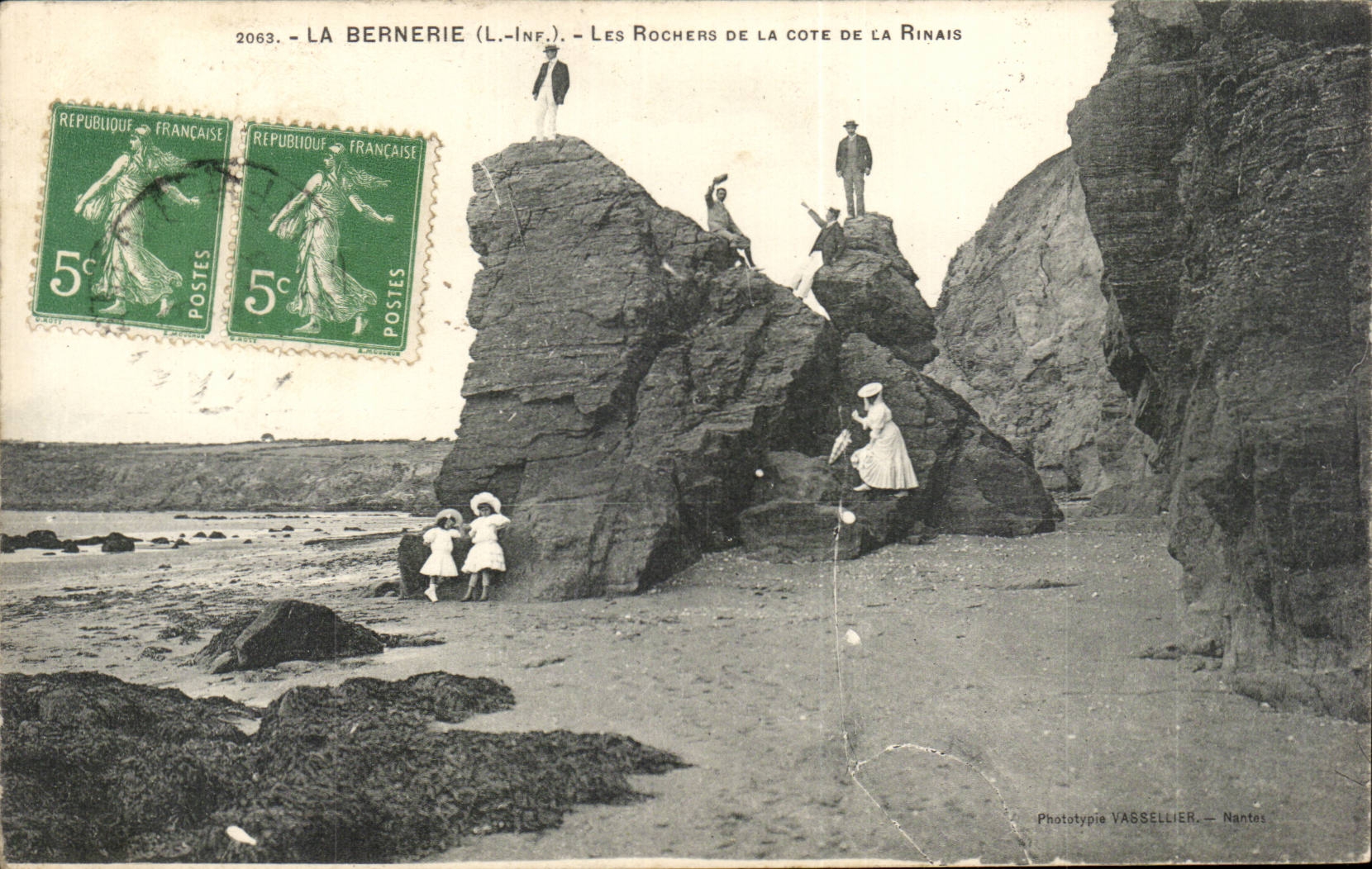 Bernerie CPA rocks of the dimension of Rinais