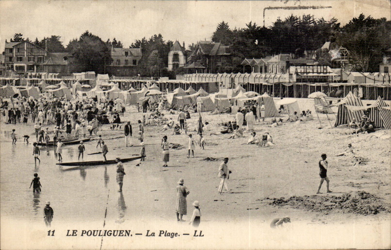 CPA Pouliguen the beach